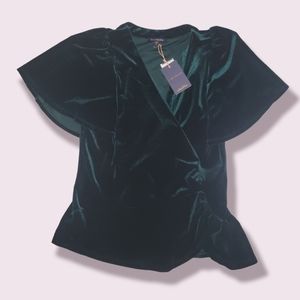 NWT Skies Are Blue Flutter Sleeve Velvet Top.